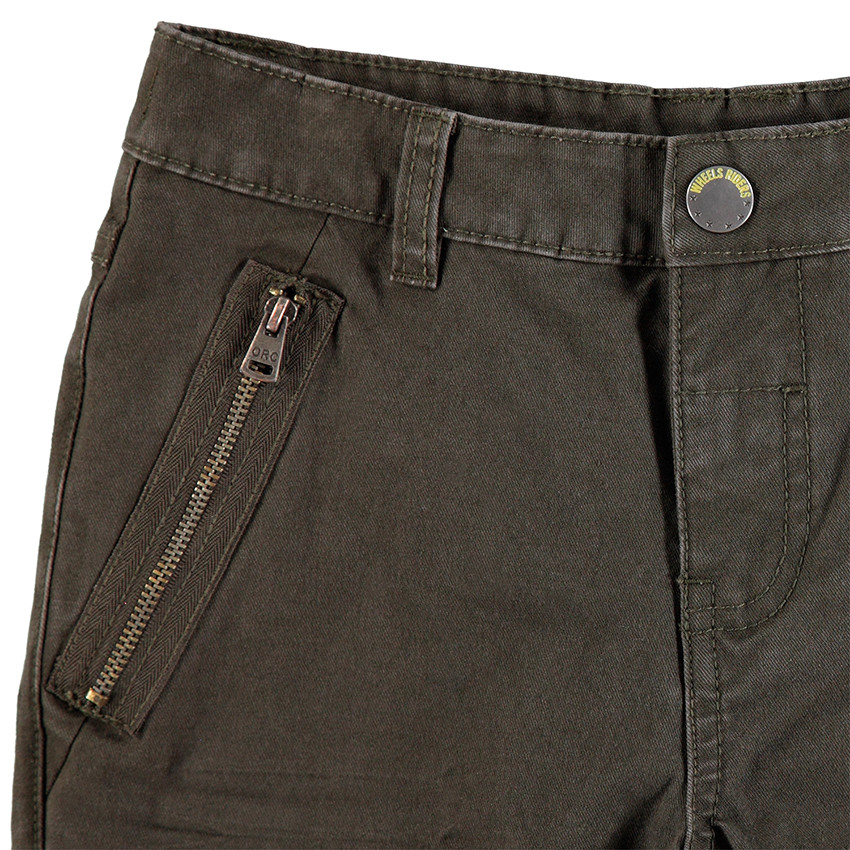 Pantalón caqui de algodón con bolsillos con cremallera 