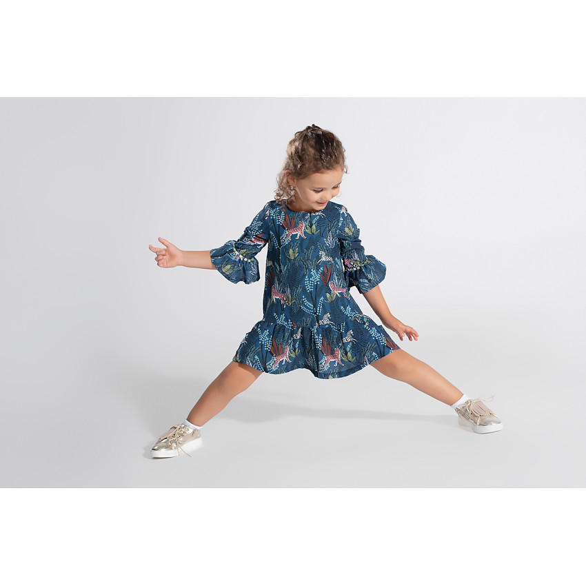 Vestido de manga 3/4 con motivo vegetal y tigres all-over 