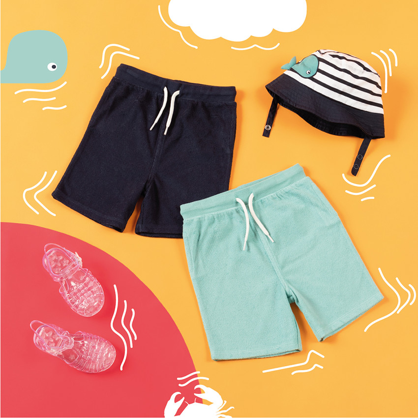 pantalon corto liso en rizo 